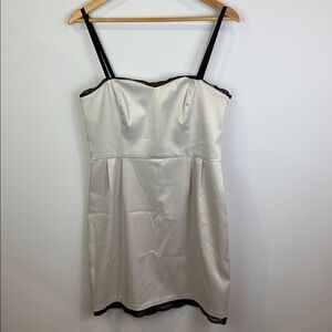 Kensie dress fits size 8-10